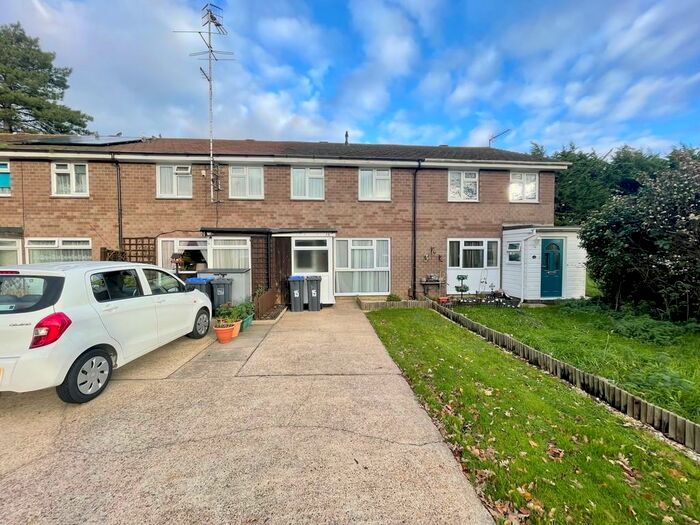 3 Bedroom Terraced House To Rent In Hildon Close, Worthing, BN13