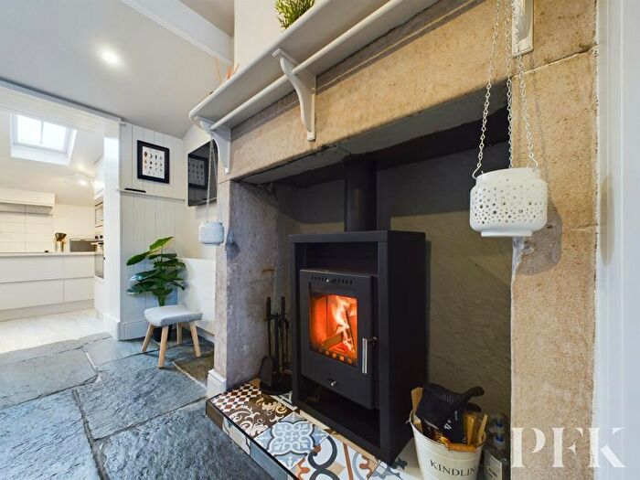 2 Bedroom Cottage For Sale In Myers Street, Keswick, CA12