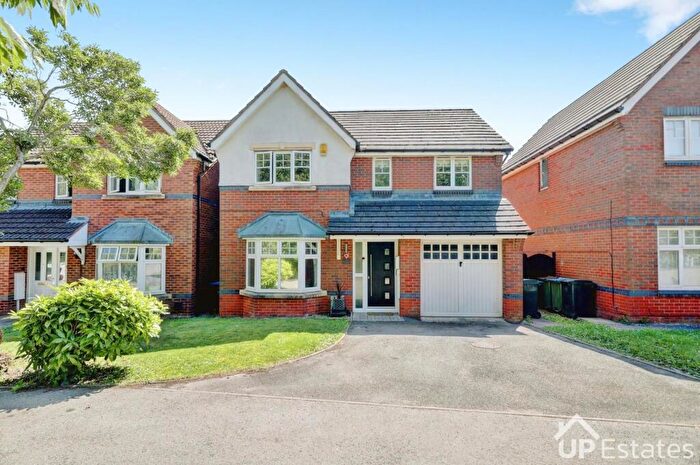 4 Bedroom Detached House For Sale In Wentworth Drive, Coventry, CV6