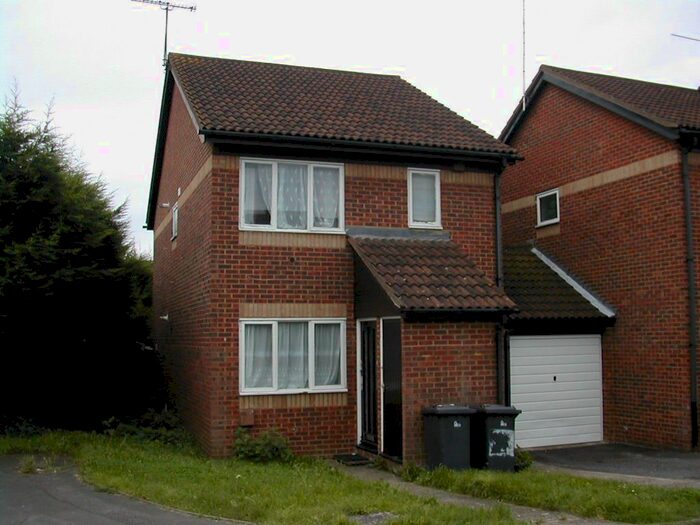 1 Bedroom Maisonette To Rent In Hardy Close, Cippenham, Slough, SL1