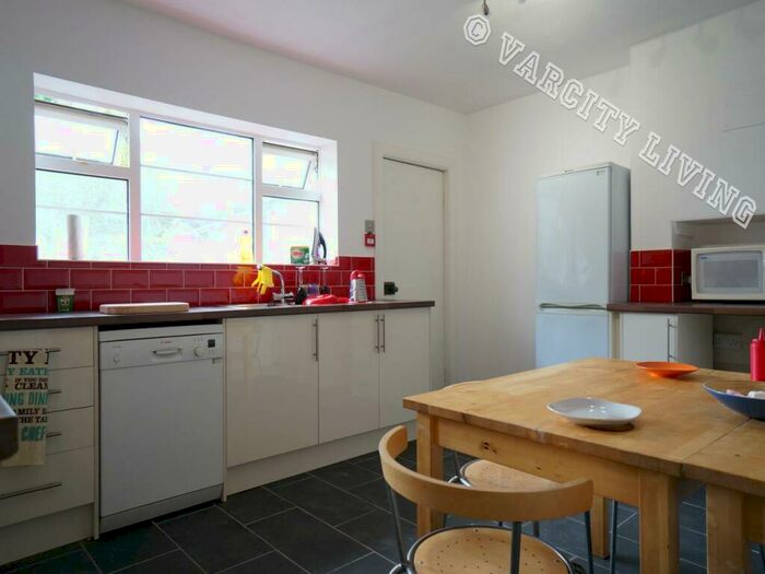 5 Bedroom House To Rent In Ffriddoedd Road, Bangor, Gwynedd, LL57