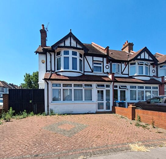 3 Bedroom Terraced House For Sale In Ardfern Avenue, London, SW16