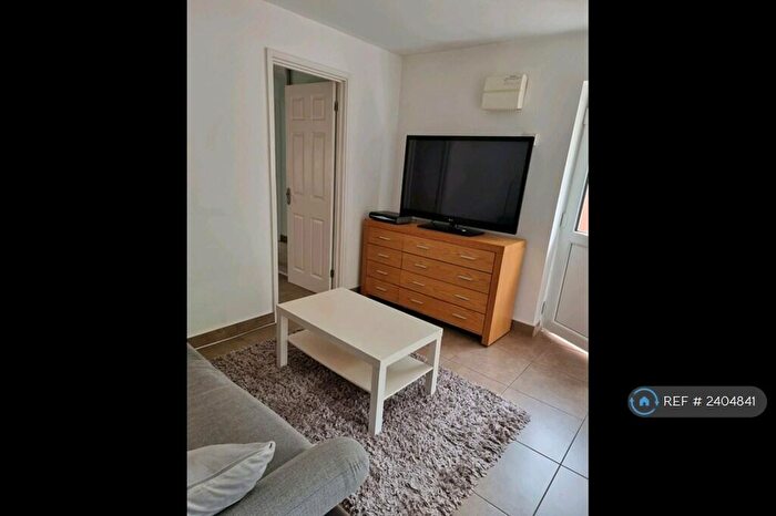 1 Bedroom Bungalow To Rent In Redbourn Road, Hemel Hempstead, HP2