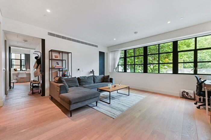 2 Bedroom Flat To Rent In Asta House, Whitfield Street, London, W1T