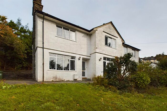 4 Bedroom Semi-Detached House To Rent In Rosegarth, Birkett Hill, Bowness-On-Windermere, LA23