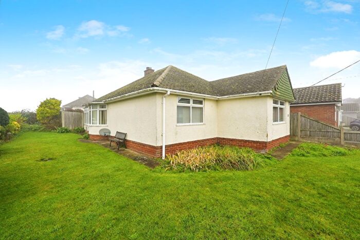 2 Bedroom Bungalow For Sale In Mill Lane, Shepherdswell, Dover, Kent, CT15