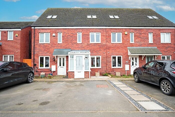 3 Bedroom Terraced House For Sale In Culey Green Way, Birmingham, B26
