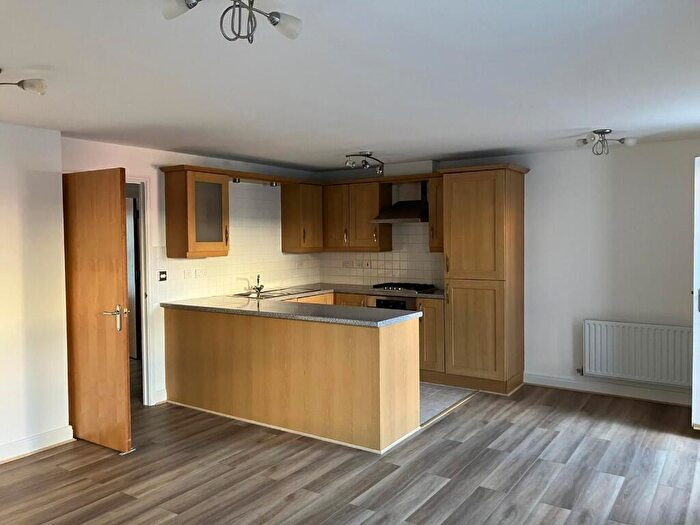 2 Bedroom Flat To Rent In Conigre Square, Trowbridge, Wiltshire, BA14