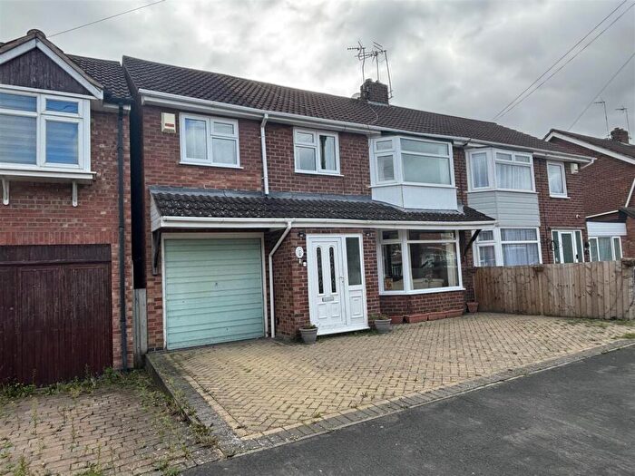 4 Bedroom Semi-Detached House For Sale In Ledwell Drive, Glenfield, Leicester, LE3
