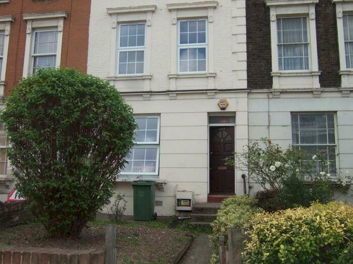 4 Bedroom Terraced House To Rent In New Cross Road, New Cross, SE14