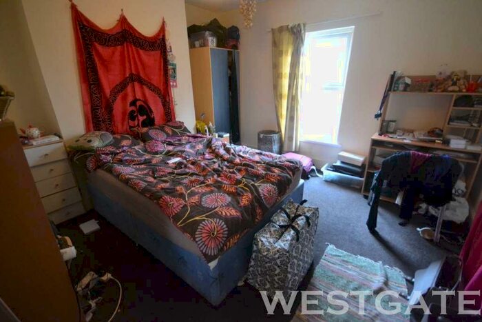 4 Bedroom Terraced House To Rent In Addington Road, Reading, RG1