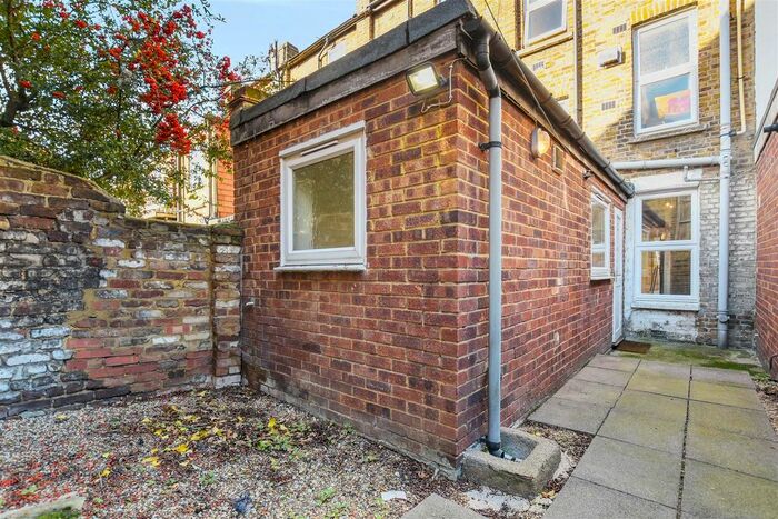 1 Bedroom Flat To Rent In Princes Road, London, W13