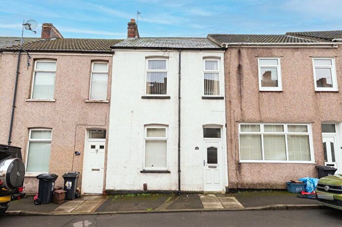 2 Bedroom Terraced House For Sale In Lambert Street, Newport, NP20