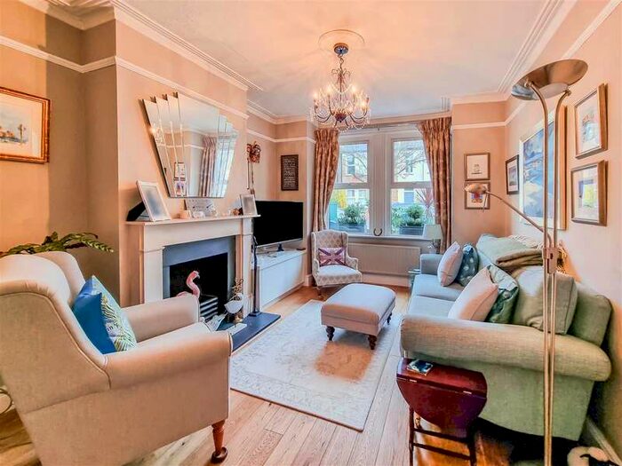 2 Bedroom House To Rent In Bronson Road, Raynes Park, SW20