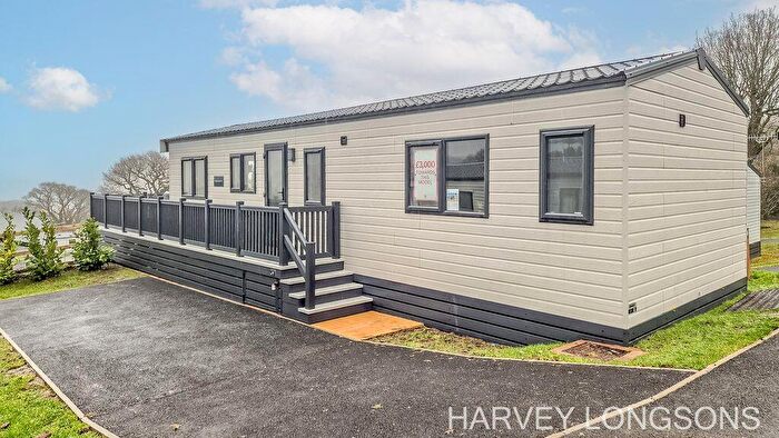 2 Bedroom Park Home For Sale In Wood Farm Holiday Park, DT6