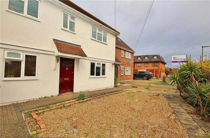2 Bedroom Flat To Rent In Wolsey Road, Sunbury-On-Thames, Surrey, TW16