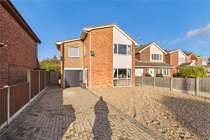 Detached House For Sale In Orchard Close, Blundeston, Lowestoft, Suffolk, NR32
