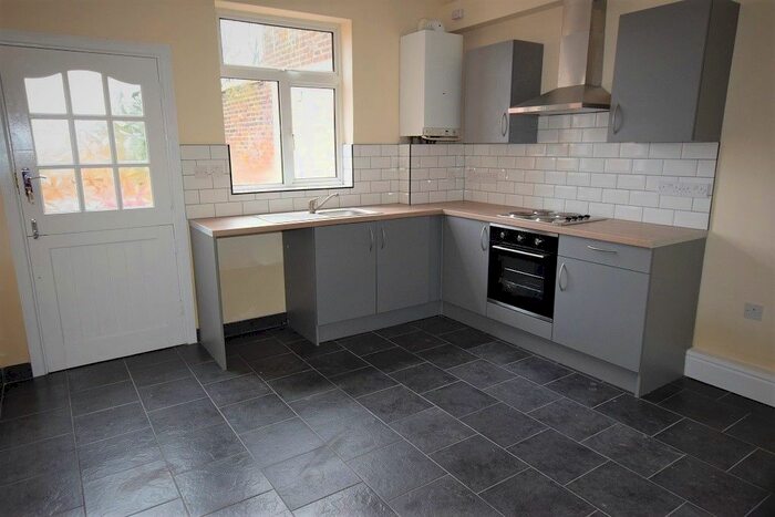 2 Bedroom Terraced House To Rent In Clough Street, Rotherham, S61