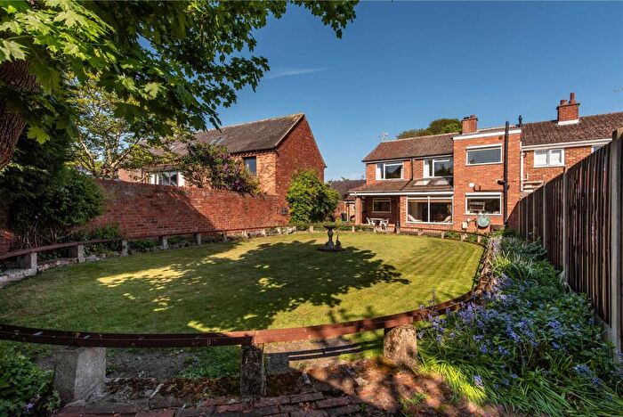 3 Bedroom Semi-Detached House For Sale In Main Street, Hemington, Derby, DE74