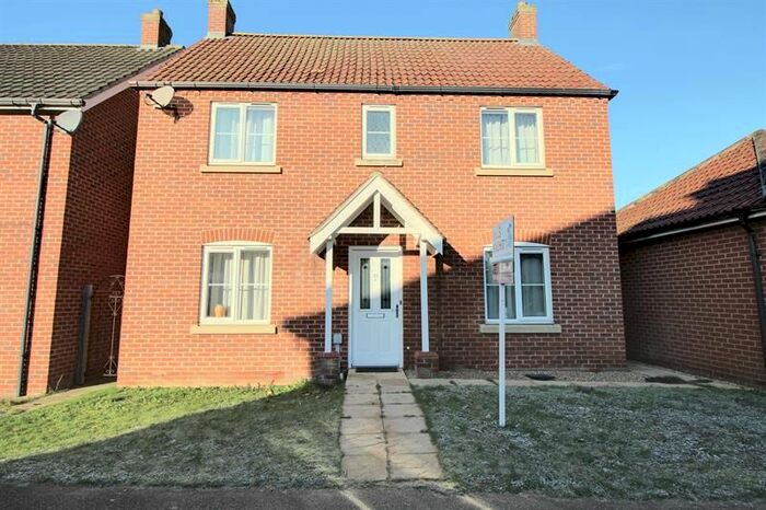 3 Bedroom Detached House To Rent In Oriole Drive, Cringleford, Norwich, NR4