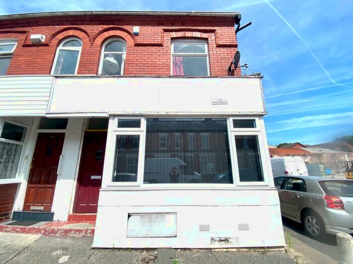 1 Bedroom Flat To Rent In Darnley Street, Old Trafford, M16