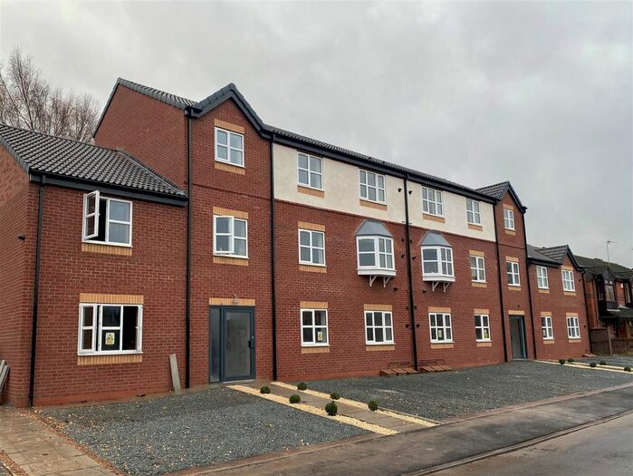 2 Bedroom Flat To Rent In St. Johns Court, Goole, DN14