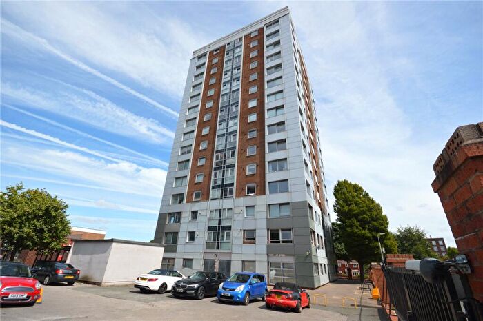 3 Bedroom Apartment To Rent In Lace Street, Liverpool, Merseyside, L3
