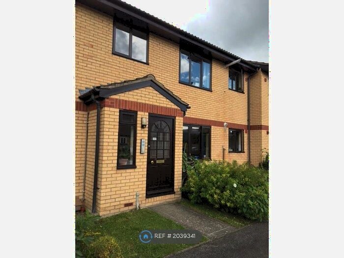 2 Bedroom Flat To Rent In Stanley Road, Cambridge, CB5