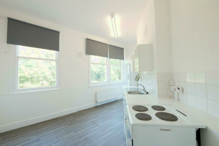 2 Bedroom Apartment To Rent In Hornsey Chambers, Southwold Road, Clapton, E5