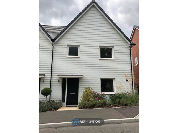 3 Bedroom Semi-Detached House To Rent In Ruppell Rise, Haywards Heath, RH16