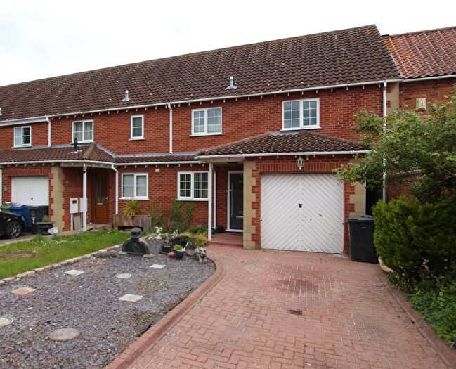 3 Bedroom Terraced House For Sale In Manor Court, Sudbrooke, LN2