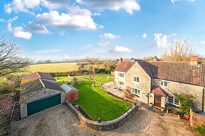 4 Bedroom End Of Terrace House For Sale In Chapel Lane, Hinton, Chippenham, Gloucestershire, SN14