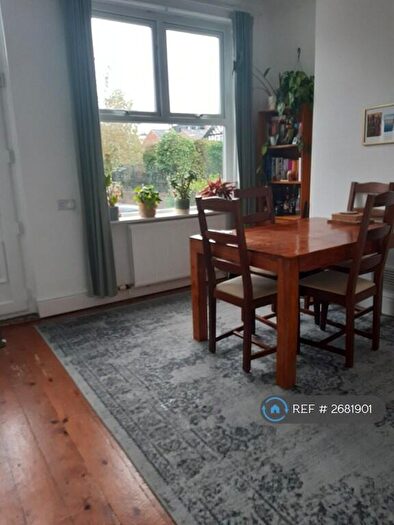 2 Bedroom Terraced House To Rent In Reservoir Road, Stockport, SK3