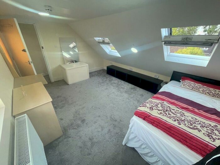 4 Bedroom Detached House To Rent In Malam Gardens, London, E14