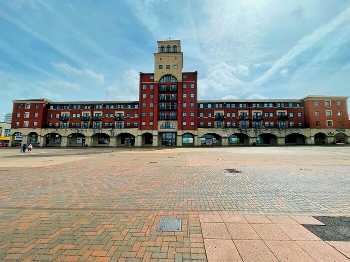 2 Bedroom Flat To Rent In Market Square, Wolverhampton, West Midlands, WV3