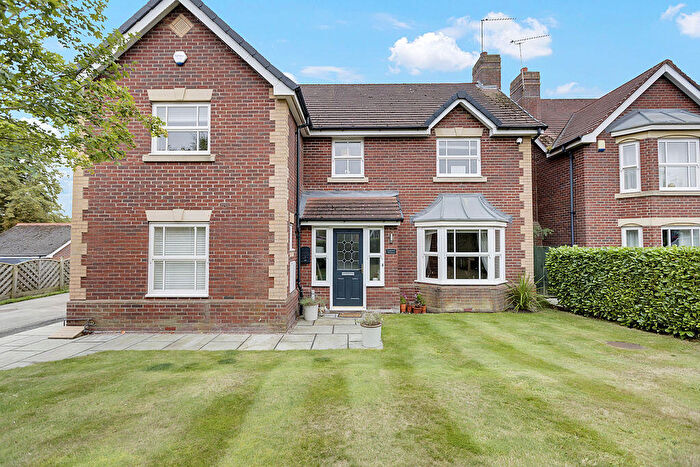 4 Bedroom Detached House For Sale In Needham Drive, Cranage, CW4