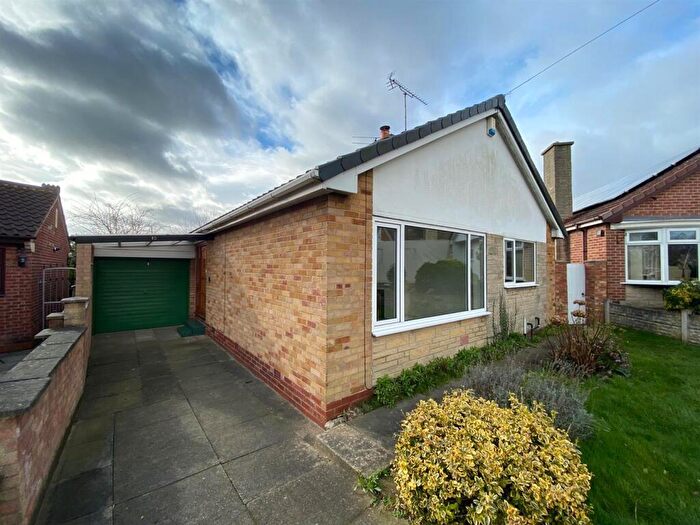 3 Bedroom Detached Bungalow To Rent In Weatherall Place, Skellow, DN6