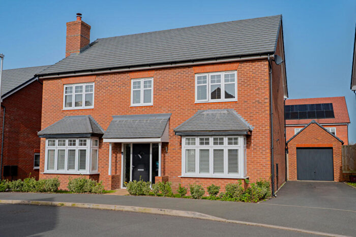 5 Bedroom Detached House For Sale In Bloxham Way, Radford Semele Leamington Spa, Warwickshire, CV31