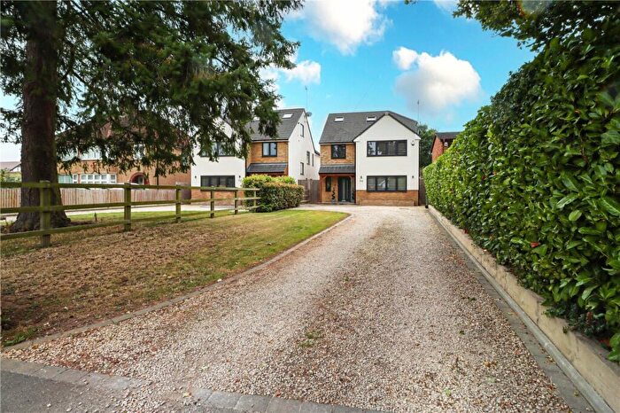 5 Bedroom Detached House For Sale In Park Street Lane, Park Street, St. Albans, AL2