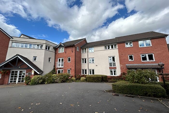 2 Bedroom Flat For Sale In Station Road, Marple, Stockport, SK6