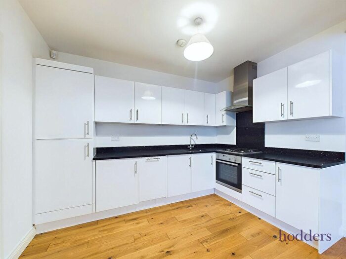 1 Bedroom Apartment To Rent In Chertsey, Surrey, KT16