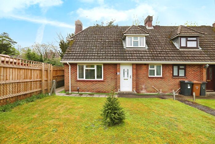 2 Bedroom Semi-Detached Bungalow For Sale In Acre Path, Andover, SP10