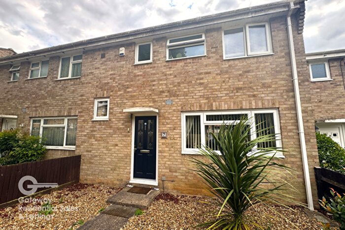 3 Bedroom Terraced House For Sale In Holly Walk, Witham, Essex, CM8