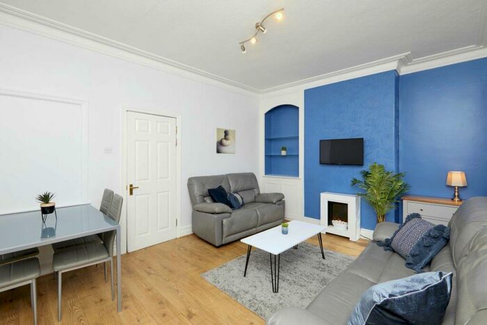 5 Bedroom Property To Rent In Stepping Lane, DE1