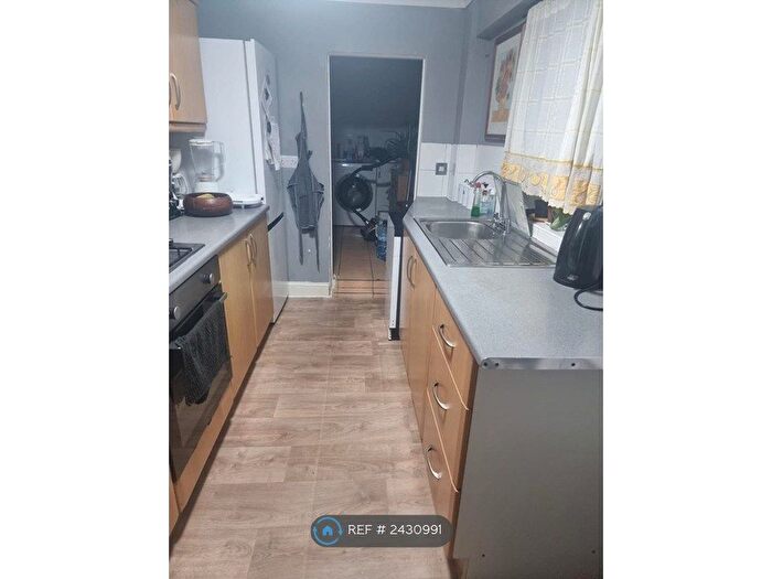 3 Bedroom Terraced House To Rent In Eastfield Road, Peterborough, PE1