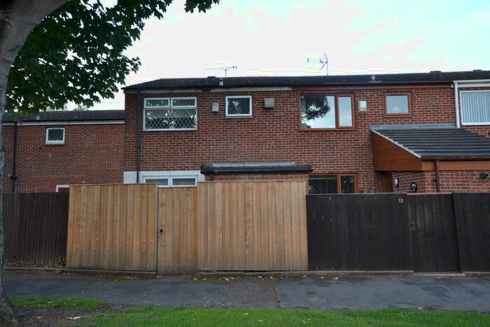 3 Bedroom Terraced House To Rent In Amberley Close, Hull, HU7