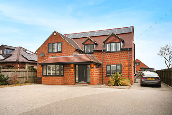 5 Bedroom Detached House For Sale In Merrybent, Darlington, County Durham, DL2