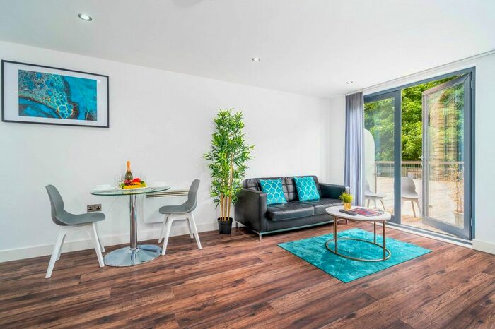 2 Bedroom Flat To Rent In Holliday Street, Birmingham, B1