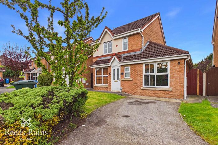 3 Bedroom Detached House For Sale In Muirfield Close, Euxton, Chorley, Lancashire, PR7