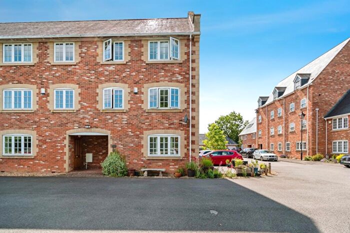 3 Bedroom End Of Terrace House For Sale In The Spa, Holt, Trowbridge, BA14